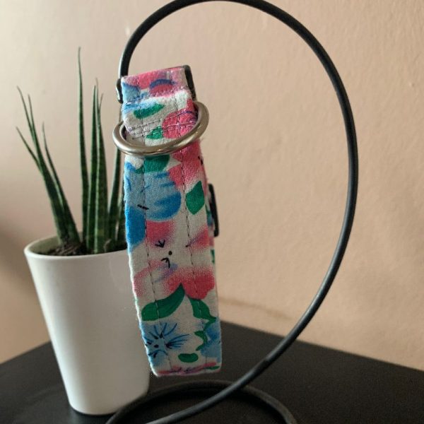 Collar-Flowers-2.jpeg